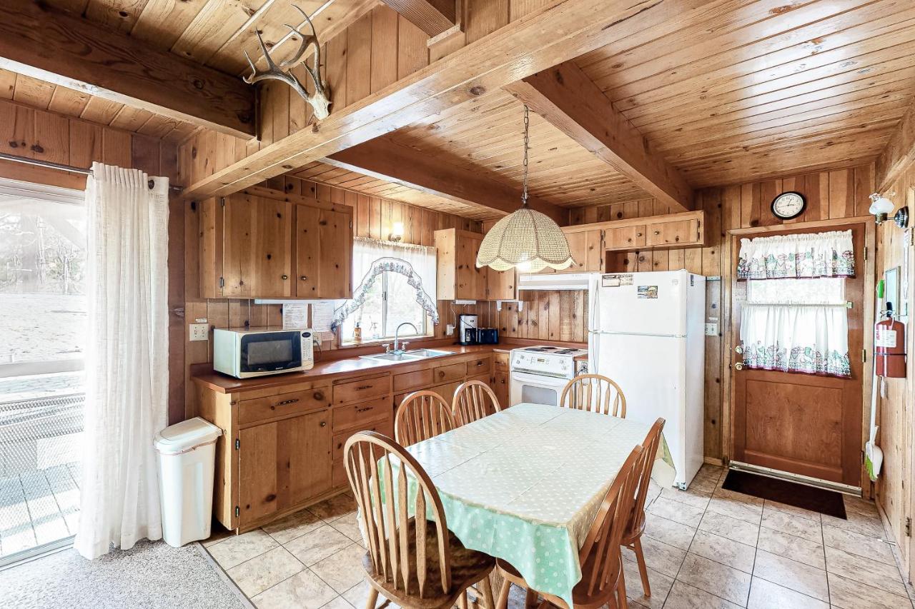 Lancaster Cabin 바스 레이크 외부 사진